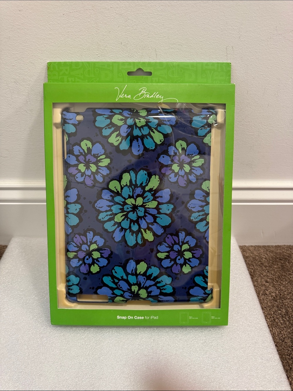 Vera Bradley indigo pop iPad snap case iPad 2 and 3 NIP